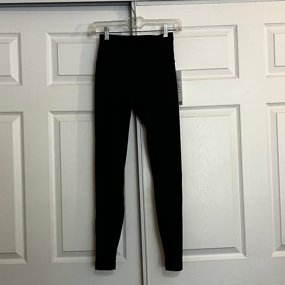 NWT Lululemon Size 6 Wunder Train HR Tight 28"